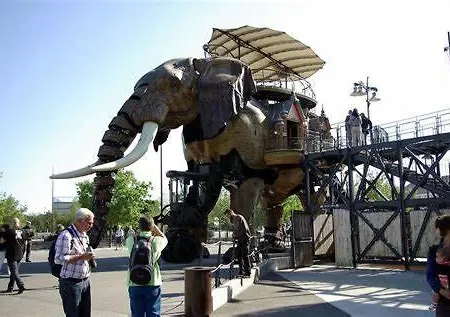 Ntes 3p Box Gratuit 1 A 6 Pers Linge Fourni Apartament Rezé