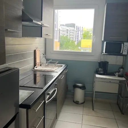 Ntes 3p Box Gratuit 1 A 6 Pers Linge Fourni Apartament